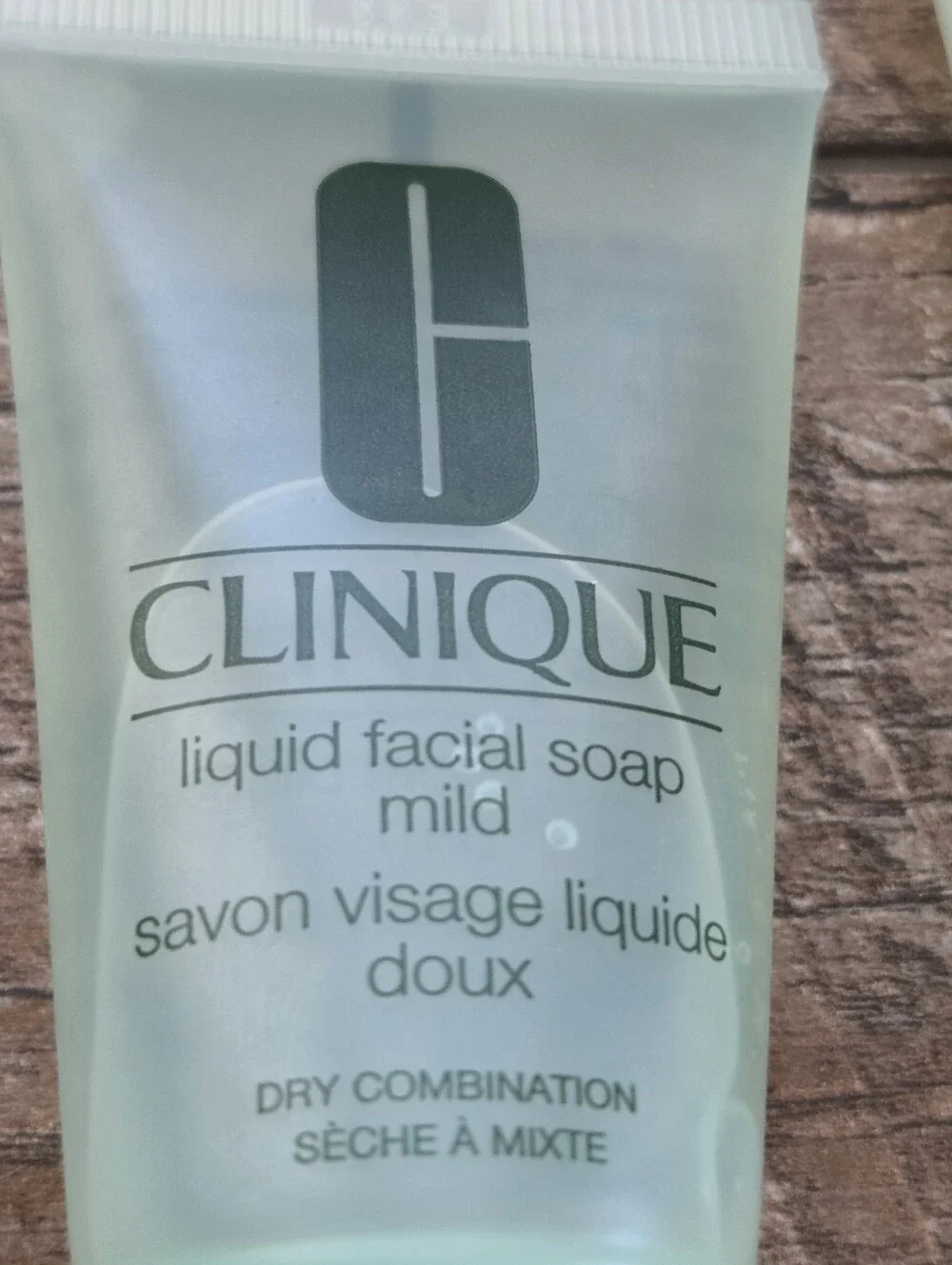 Clinique 3Pcs Travel Size Liquid  Facial Soap - Mild